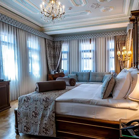 Ortakoey 3*