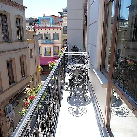 Ortakoey 3*