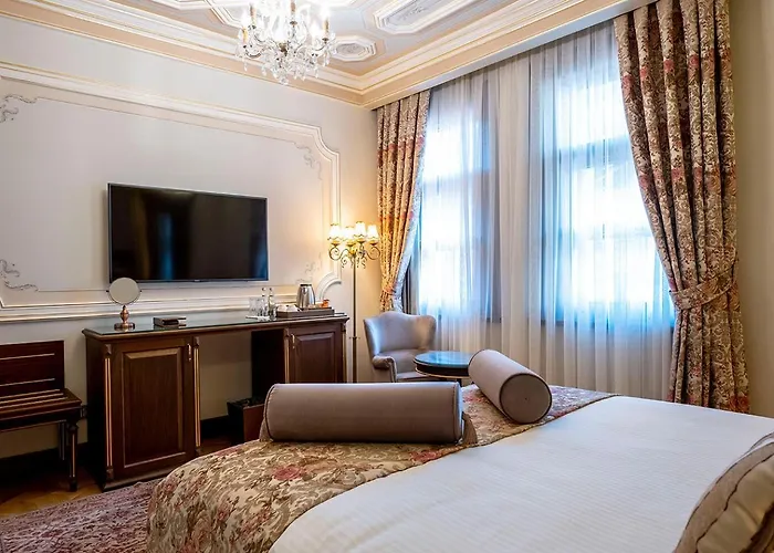 Hotel Ortakoey Istanbul