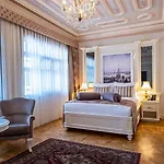 Hotel Ortakoey 3*