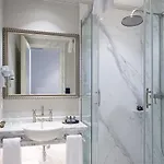 Ortakoey Hotel